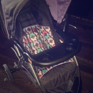 Baby stroller (baby trends )